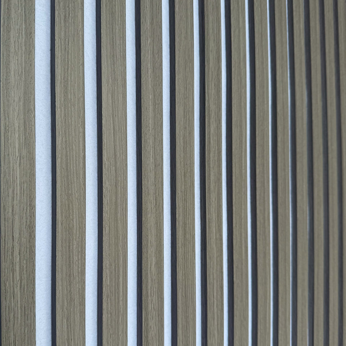 Wall Panel 32F - Grey Oak - Premium 3-Sided Acoustic - 240cm - (1 pack / 4pcs)