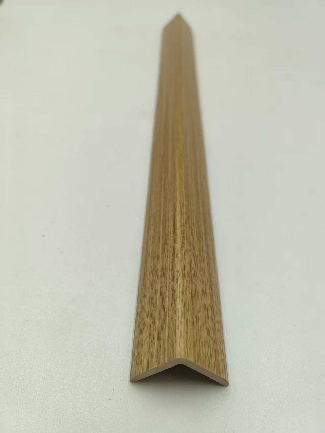 Wall Panel 81A Trim - Oak - 240cm - (1 pack / 10pcs)