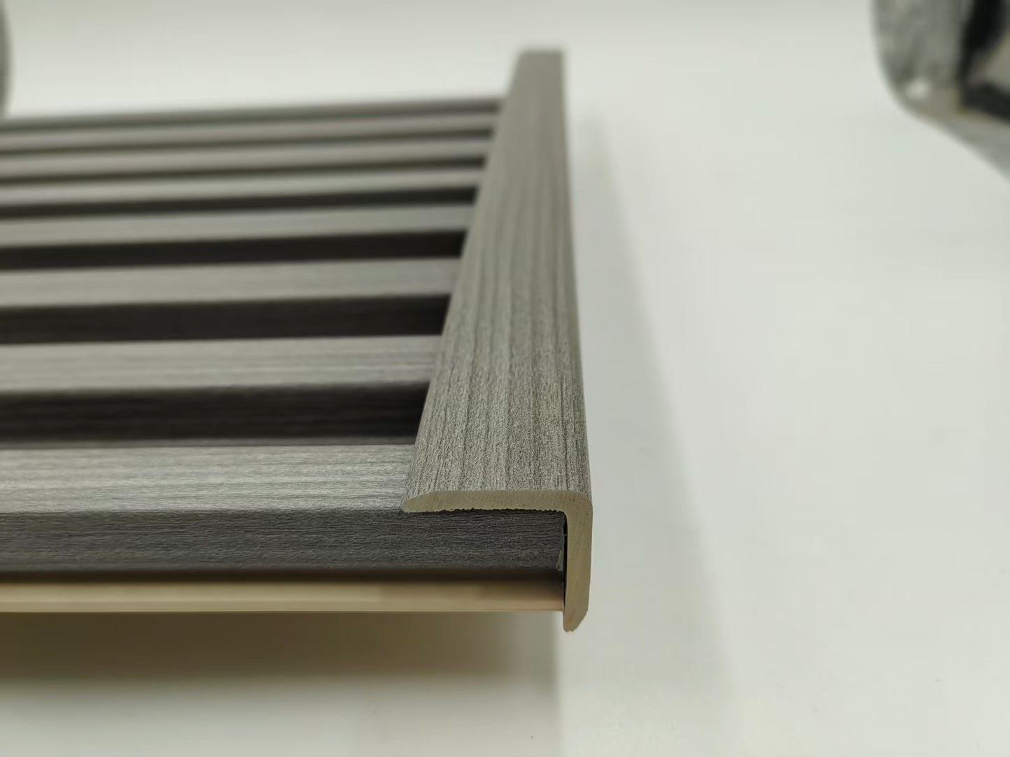 Wall Panel 81 Trim - 240cm - (1 pack / 10pcs)