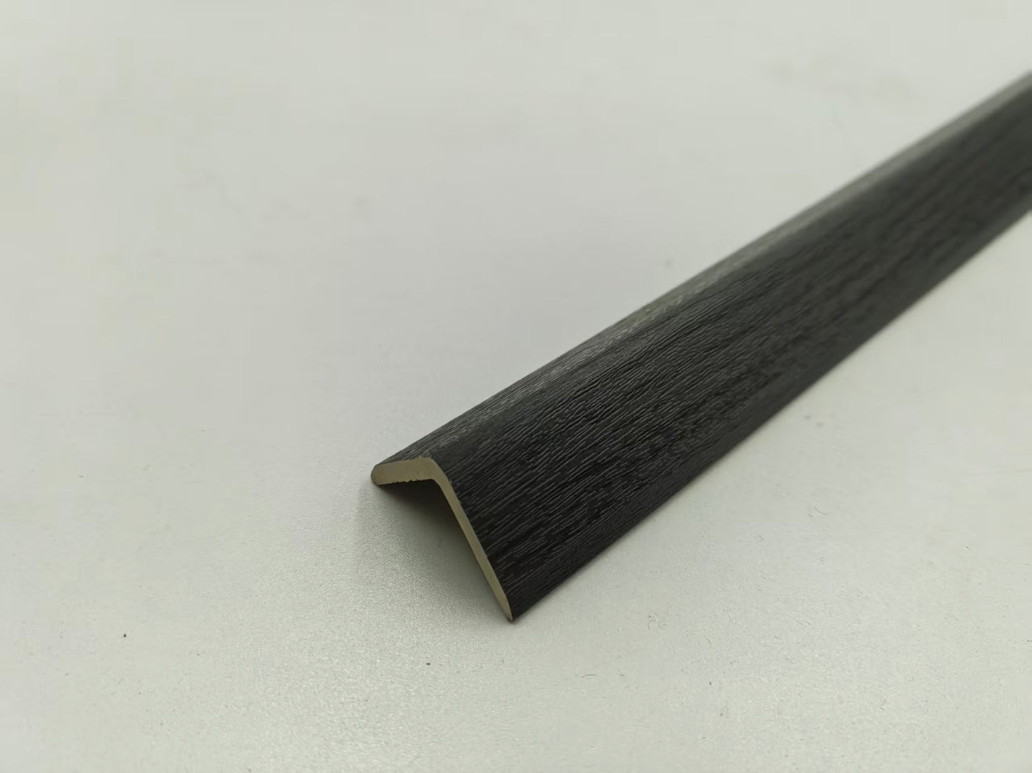 Wall Panel 81 Trim - 240cm - (1 pack / 10pcs)