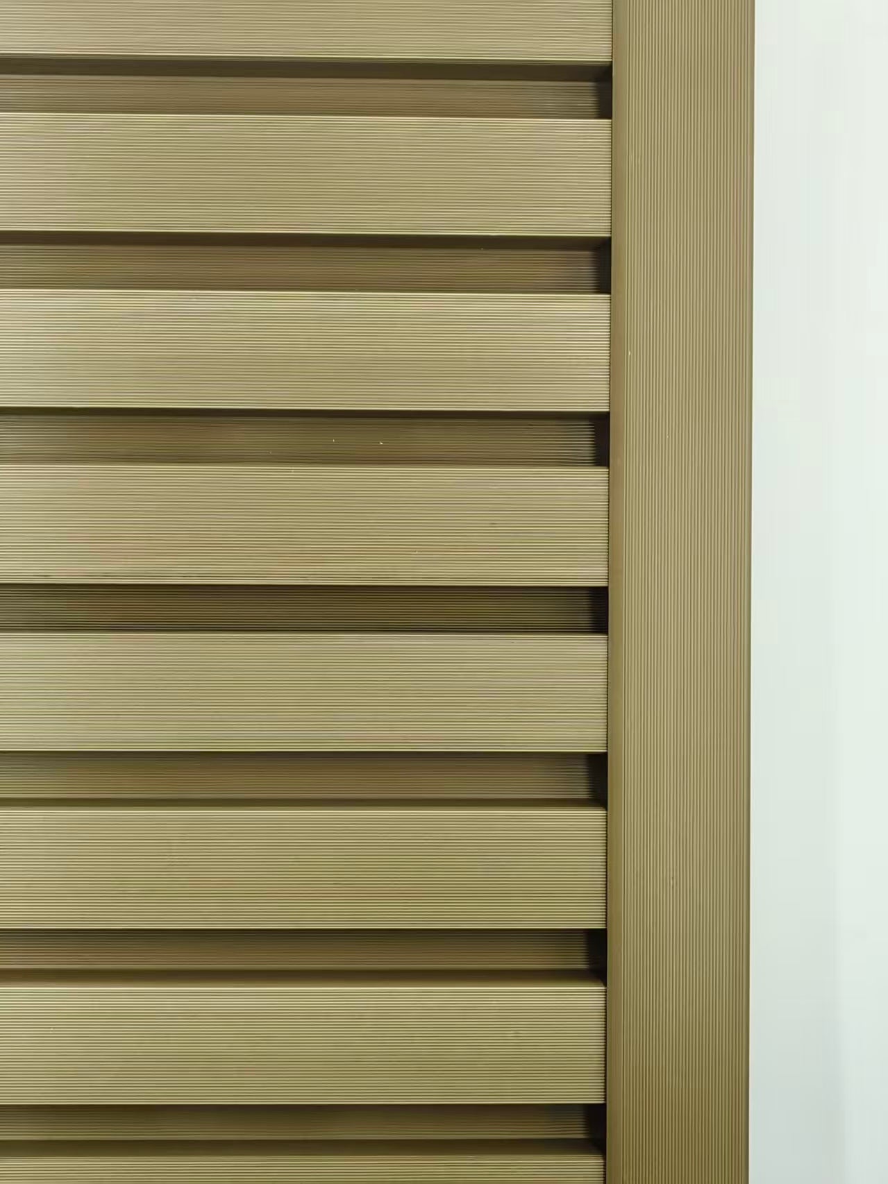 Wall Panel 83F Trim - Khaki - 290cm - (1 Pack / 10pcs)