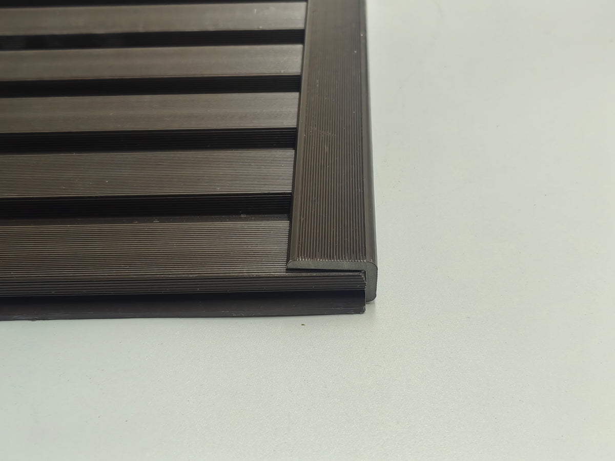 Wall Panel 84 Trim - 240cm - (1 Pack / 10pcs)