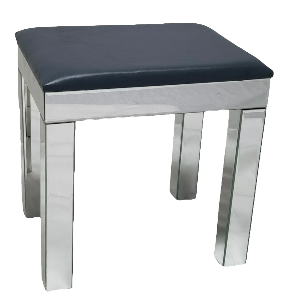 FD01/Mirrored Stool